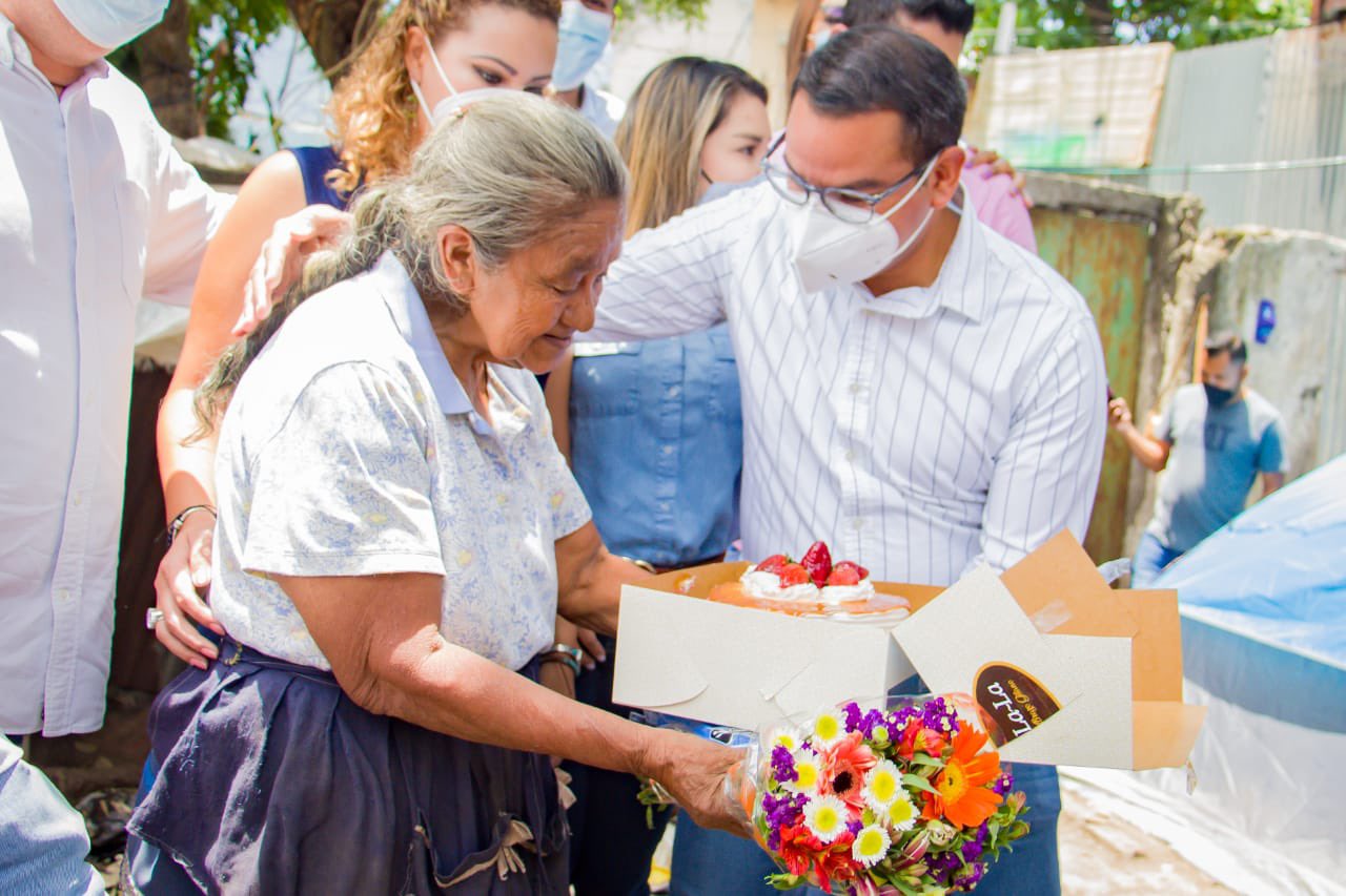 Doña Rosita, recibe celebración por parte de Diputados dona-rosita-recibe-celebracion-por-parte-de-diputados